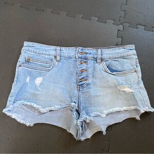 Billabong shorts, 28